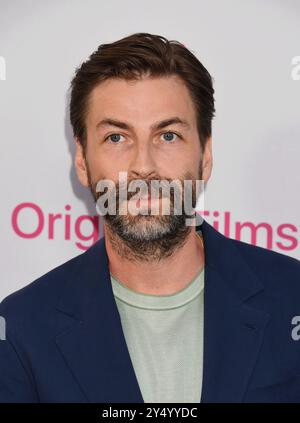 HOLLYWOOD, KALIFORNIEN – 18. SEPTEMBER: Autor/Regisseur/Produzent Jon Watts nimmt an der Premiere der Premiere von The Apple Original Film ' in Los Angeles Teil Stockfoto