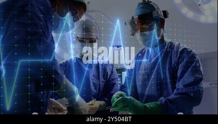 Medizinisches Team, das Operationen mit Herzschlagbild über ihnen durchführt Stockfoto
