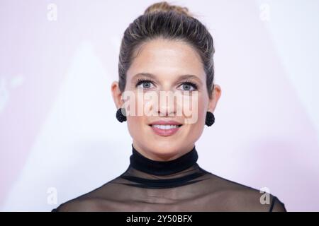 Casilda Finat nimmt am 20. Oktober 2022 am Royal Theatre Photocall in Madrid, Spanien, am Charity Dinner „Cancer Ball“ Teil, das vom Elle Magazine präsentiert wurde. Stockfoto