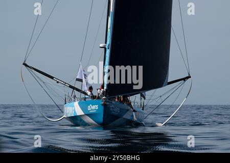 Thomas Ruyant VERWUNDBAR während des 48-stündigen Le Defi Azimut-Rennens vor Lorient, Westfrankreich, am 15. September 2024 Stockfoto