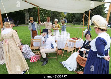 Regency Picknick, Jane Austen Festival 2024, Royal Crescent, Bath, Somerset, England, Großbritannien, Großbritannien, Europa Stockfoto