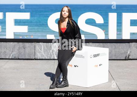 Angela Cervantes, Carla Quilez und Regisseurin Pilar Palomero, Jamirez Bengharda, Estel Collado, Claudia Dalmau, Claudia Medina, Sheila Baños, Valereie Delpierre, Alex de la Fuete besuchte am 21. September 2022 in Donostia/San Sebastian, Spanien, den Fotocall „La maternal“ während des 70. internationalen Filmfestivals San Sebastian. Stockfoto