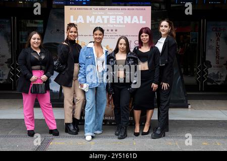 Sheila Baños, Claudia Medina, Claudia Dalmau, Carla Quilez, Angela Cervantes, Jamila Bengharda und Estel Collado nehmen am 14. November 2022 in Madrid Teil. Stockfoto