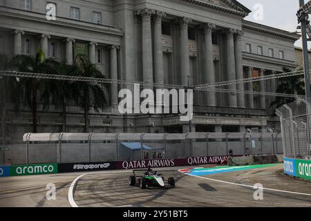 Sinapore, Singapur. September 2024. 28 PIN Doriane (fra), Prema Racing unterstützt von Mercedes, Tatuus F4-T-421, Aktion während der 5. Runde der F1 Academy 2024 vom 20. Bis 22. September 2024 auf dem Marina Bay Circuit in Singapur, Singapur - Foto Xavi Bonilla/DPPI Credit: DPPI Media/Alamy Live News Stockfoto