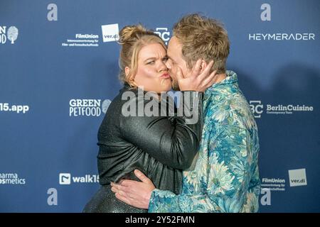 Gisa Flake und Knud Riepen, bei der Verleihung Deutscher Schauspielpreis 2024 im Club Theater Berlin. 13.09.2024 *** GER, Berlin, Gisa Flake und Knud Riepen, bei der Verleihung des Deutschen Schauspielpreises 2024 im Club Theater Berlin 13 09 2024 Copyright: HMBxMedia/ManfredxBehrens Stockfoto