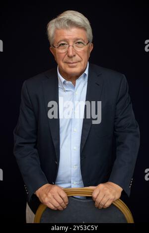 Enrique Cerezo posiert während des 67. San Sebastian Film Festivals am 24. September 2019 im Hotel Maria Cristina in San Sebastian, Spanien. Stockfoto