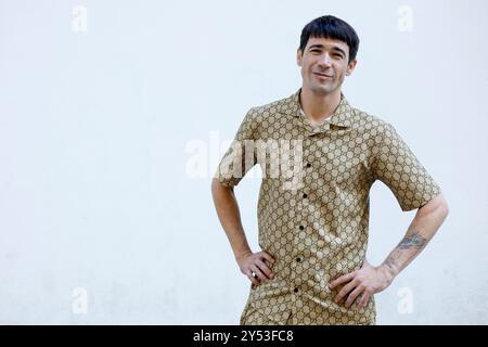 Juanjo Ballesta Portrait Session während der Präsentation Nueva Tierra in der Cine Emabajadores am 3. September 2024 in Madrid, Spanien. Stockfoto