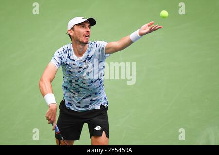 Chengdu, China. September 2024. Lukas KLEIN (SVK) am 4. Tag der ATP 250 Chengdu Open 2024 im Sichuan International Tennis Centre. Quelle: Meng Gao/Alamy Live News Stockfoto