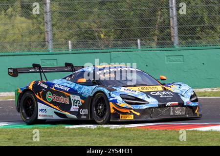 188 Team Garage 59 (McLaren 720S GT3 EVO) während des Fanatec GT Endurance Cup Free Training, Endurance Race in Monza, Italien, 20. September 2024 Stockfoto