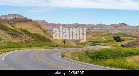 Yellow Mounds Overlook, an der Badlands Loop Road, im Badlands National Park, in der Nähe von Rapid City, South Dakota. Stockfoto