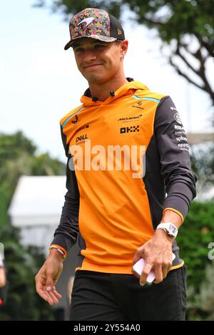 Singapur, Singapur. September 2024. Lando Norris (GBR) McLaren. Formel-1-Weltmeisterschaft, Rd 18, Grand Prix von Singapur, Freitag, 20. September 2024. Marina Bay Street Circuit, Singapur. Quelle: James Moy/Alamy Live News Stockfoto