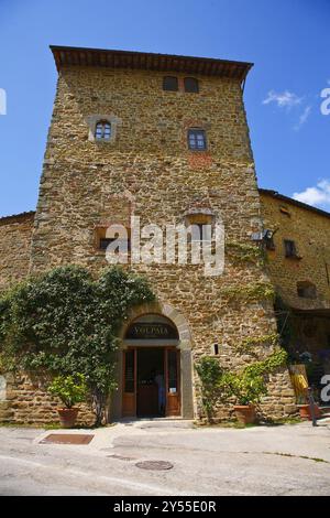 Volpaia ist ein kleines befestigtes Dorf in der Toskana, das auf Italienisch castello di Volpaia genannt wird. Sein Hauptanspruch auf die Geschichte Stockfoto