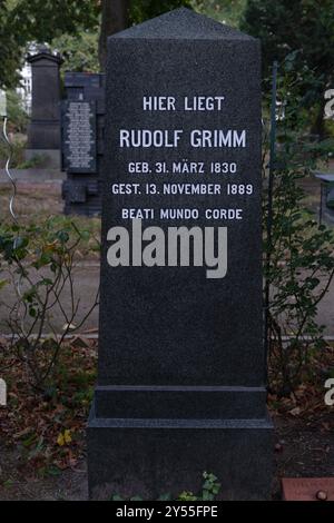 Rudolf Grimm im Alten St. Matthäus Kirchhof in Berlin. Stockfoto