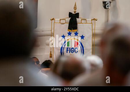 Palermo, Italien. September 2024. Das FIGC-Trauerbanner. (Foto: Antonio Melita/Pacific Press) Credit: Pacific Press Media Production Corp./Alamy Live News Stockfoto