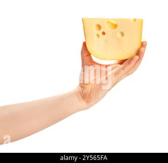 Käse im Handweg isoliert auf weiß Stockfoto