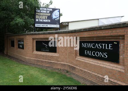 Newcastle, Gbr. September 2024. Eine allgemeine Ansicht des Eingangs zum Kingston Park vor dem Gallagher Premiership Spiel zwischen Newcastle Falcons und Bristol im Kingston Park, Newcastle am Freitag, den 20. September 2024. (Foto: Chris Lishman | MI News) Credit: MI News & Sport /Alamy Live News Stockfoto