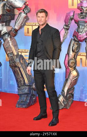 Harleston, Großbritannien. September 2024. London, Großbritannien - 19. September 2024 Chris Hemsworth bei der europäischen Premiere von Transformers One auf dem Cineworld Leicester Square, London, England, Großbritannien. CAP/JOR © JOR/Capital Pictures Credit: Capital Pictures/Alamy Live News Stockfoto