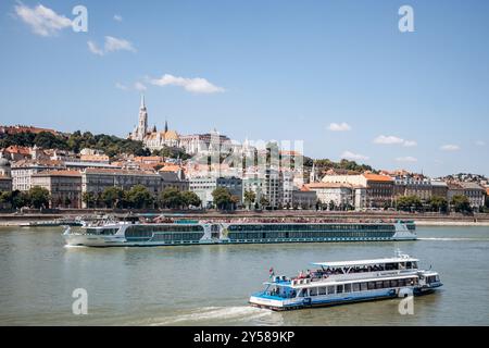 Wunderschöne Donaudämme im Zentrum von Budapest Stockfoto