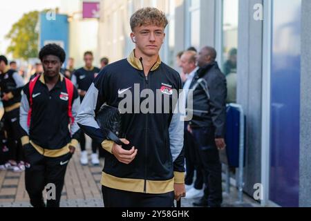 Zwolle, Niederlande. September 2024. ZWOLLE, NIEDERLANDE - 20. SEPTEMBER: Sven Mijnans von AZ während eines niederländischen Eredivisie-Spiels zwischen PEC Zwolle und AZ im MAC³PARK stadion am 20. September 2024 in Zwolle, Niederlande. (Foto von Ed van de Pol/Orange Pictures) Credit: Orange Pics BV/Alamy Live News Stockfoto