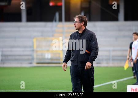 Freiburg Im Breisgau, Deutschland. September 2024. Trainer Benedetto Muzzicato (SC Freiburg II/U23) beim Spiel der Fussball-RL SW 24-25:9. Sptg: SC Freiburg II vs. Bahlinger SC/dpa/Alamy Live News Stockfoto