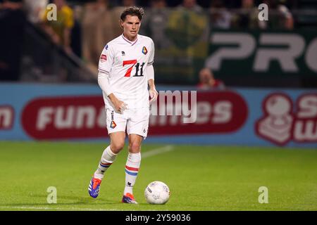 Den Haag, Niederlande. September 2024. DEN HAAG, NIEDERLANDE - 20. SEPTEMBER: Danny Bakker von Telstar sieht beim niederländischen Keuken Kampioen Divisie Spiel zwischen ADO den Haag und Telstar im Bingoal Stadion am 20. September 2024 in den Haag, Niederlande, an. (Foto von Hans van der Valk/Orange Pictures) Credit: Orange Pics BV/Alamy Live News Stockfoto