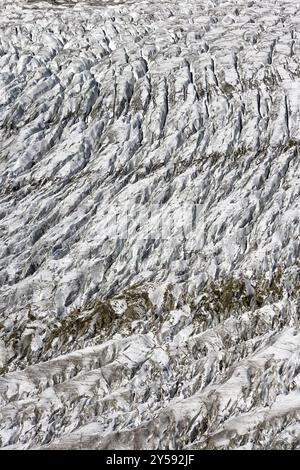 Detaillierte Ansicht der Struktur des Aletschgletschers, des Gletschers, der Gletscherzunge, der geologischen Geschichte, des ewigen Eises, Klima, Klimawandel, Forschung, sc Stockfoto