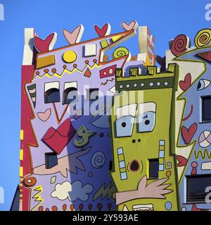 Happy Rizzi House, entworfen vom Künstler James Rizzi in Pop Art Gemälden, Detail der Fassade, Braunschweig, Niedersachsen, Deutschland, Europa Stockfoto