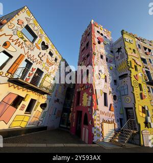 Happy Rizzi House, entworfen vom Künstler James Rizzi in Pop Art Paintings, Detail, Braunschweig, Niedersachsen, Deutschland, Europa Stockfoto