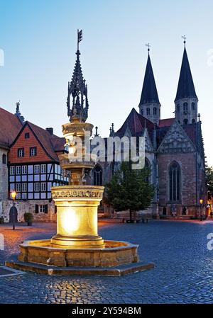 Altstadtmarkt am Abend, der zentrale Platz der Altstadt, Traditionsinsel, Braunschweig, Niedersachsen, Deutschland, Europa Stockfoto