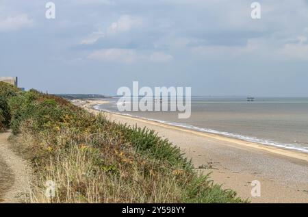 Der Strand und die Küste des Kernkraftwerks Sizewell in Suffolk, England, Großbritannien, Europa Stockfoto