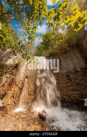 Italien Piemont Orrido von Chianocco Park - Wasserfall Stockfoto