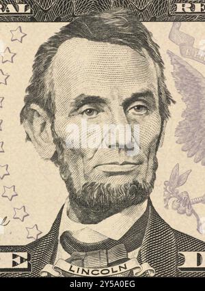 Abraham Lincoln auf 5-Dollar-2006-Banknote des 16. US-Präsidenten der Vereinigten Staaten von März 1861 bis zu seiner Ermordung im April 1865 Stockfoto