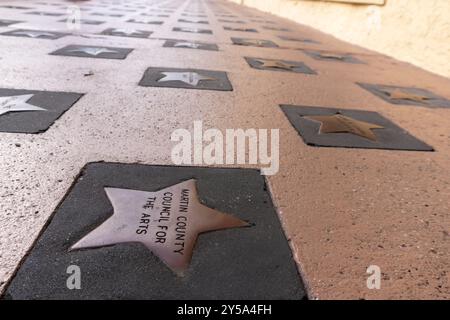 Der Bürgersteig der Stars vor dem Lyric Theater in Stuart, Florida, USA Stockfoto