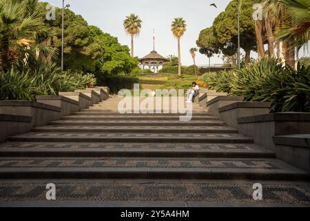 Catania, Italien - 20. Mai 2024: Gartenpavillon in Catania: Der perfekte urbane Kurzurlaub. Stockfoto