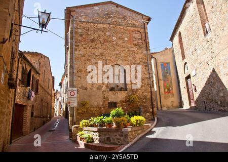 Casole d'elsa, mittelalterliches befestigtes Dorf in der Nähe von Siena, Toskana Italien Stockfoto