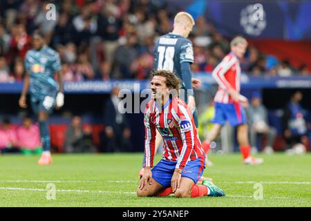 Madrid, Spanien. September 2024. Antoine Griezmann (Atletico de Madrid) reagiert während des Spiels der UEFA Champions League zwischen den Teams von Atletico de Madrid und Red Bull Leipzig. Endergebnis; Atlético de Madrid 2-1 Red Bull Leipzig Credit: SOPA Images Limited/Alamy Live News Stockfoto