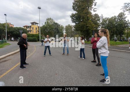 Mailand, Italien. September 2024. Giornata Mondiale Senza Auto, 'Tag ohne Parken' in Piazzale Libia - Mailand, Italia - Sabato, 21 Settembre 2024 (Foto Stefano Porta/LaPresse) World Car Free Day, 'Tag ohne Parken' in Piazzale Libia - Mailand, Italien - Samstag, 21. September 2024 (Foto Stefano Porta/LaPresse) Credit: LaPresse/Alamy Live News Stockfoto