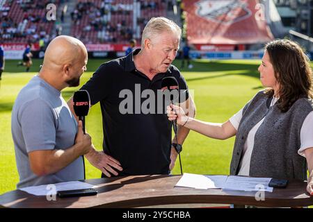 Utrecht, Niederlande. September 2024. UTRECHT, 21-09-2024. Stadion Galgenwaard. Eredivisie Willem II Trainer Peter Maes, Interview mit ESPN. Beschreibung: Pro Shots/Alamy Live News Stockfoto