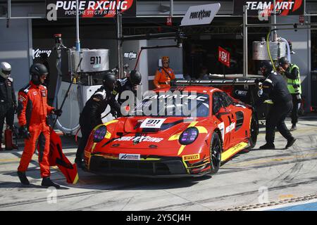 11 Klaus BACHLER (AUT), Aliaksandr MALYKHIN (GBR), Joel STURM (DEU), Porsche 911 GT3 R (992), Pure Rxcing beim Fanatec GT Endurance Cup, Endurance Race in Monza, Italien, 21. September 2024 Credit: Independent Photo Agency Srl/Alamy Live News Stockfoto