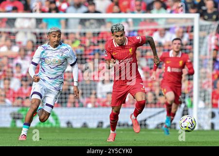 Liverpool, Großbritannien. September 2024. Luis Díaz von Liverpool bricht beim Premier League-Spiel Liverpool gegen Bournemouth in Anfield, Liverpool, Vereinigtes Königreich, 21. September 2024 (Foto: Cody Froggatt/News Images) in Liverpool, Vereinigtes Königreich am 21. September 2024. (Foto: Cody Froggatt/News Images/SIPA USA) Credit: SIPA USA/Alamy Live News Stockfoto