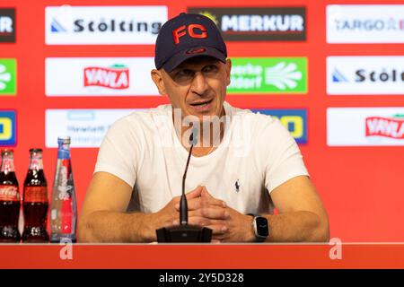 Düsseldorf, Deutschland. September 2024. Cheftrainer Gerhard STRUBER (K) auf der Pressekonferenz, TESSE; Fußball 2. Bundesliga-Saison 2024/2025, 6. Spieltag, 6. Spieltag, Fortuna Düsseldorf (D) - FC Köln (K) 2-2, Düsseldorf gegen Köln, F95 gegen KOE, am 21.09.2024, M erkur S pielarena Credit: dpa/Alamy Live News Stockfoto