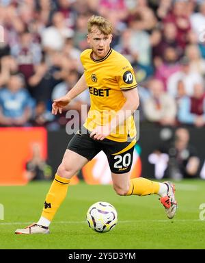 Wolverhampton Wanderers' Tommy Doyle während des Premier League Spiels im Villa Park, Birmingham. Bilddatum: Samstag, 21. September 2024. Stockfoto