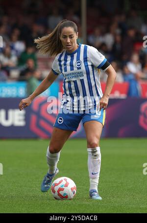 Crawley, Großbritannien. September 2024. Brightons Vicky Losada während des Barclays Women's Super League-Spiels zwischen Brighton & Hove Albion und Everton im Broadfield Stadium. Quelle: Telephoto Images/Alamy Live News Stockfoto