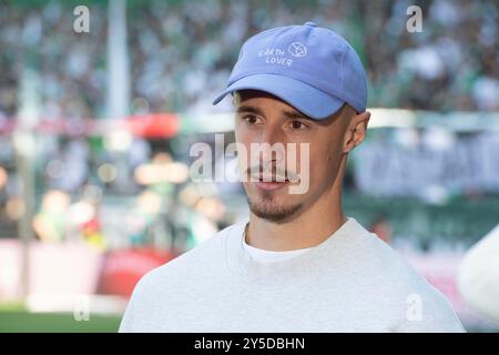 Das rot verbotene Marco FRIEDL (HB) Porträt, Porträt, zugeschnittenes Einzelbild, einzelnes Motiv, Fußball 1. Bundesliga, 4. Spieltag, SV Werder Bremen (HB) - FC Bayern München (M) 0:5 am 21.09.2024 in Bremen. DFL-Vorschriften verbieten die Verwendung von Fotos als Bildsequenzen und/oder Quasi-Video Stockfoto