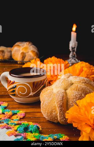 Fotos vom Brot der Toten bei den Feierlichkeiten zum Totentag in Mexiko Stockfoto