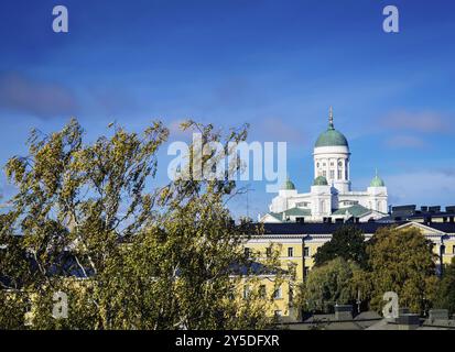 Wahrzeichen der Kathedrale und Blick auf das Zentrum von helsinki in finnland Stockfoto