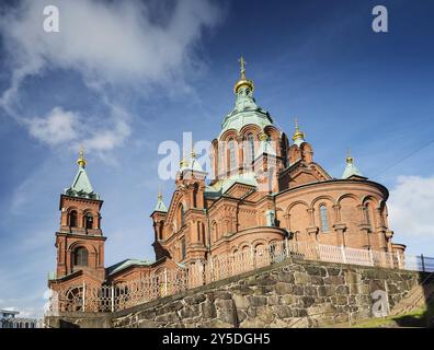 Außendetail der orthodoxen Kathedrale Uspenski, berühmtes Wahrzeichen in helsinki Stadt finnland Stockfoto