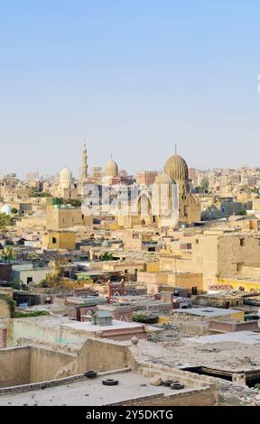 Blick auf die Altstadt von Kairo mit Moscheen in ägypten Stockfoto