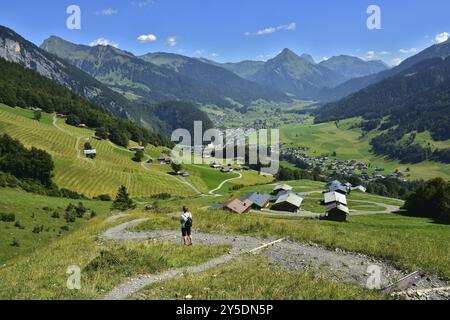 Blick auf Au und Schoppernau im Bregenzerwald, Vorarlberg, Österreich, Blick auf Au und Schoppernau im Bregenzerwald, Vorarlberg, Österreich, Europa Stockfoto