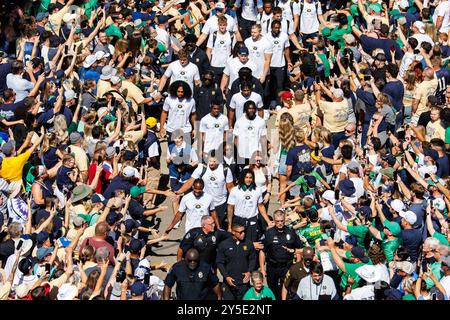 South Bend, Indiana, USA. September 2024. Während der NCAA-Fußballspiele zwischen den Miami (OH) RedHawks und den Notre Dame Fighting Irish im Notre Dame Stadium in South Bend, Indiana. John Mersits/CSM/Alamy Live News Stockfoto